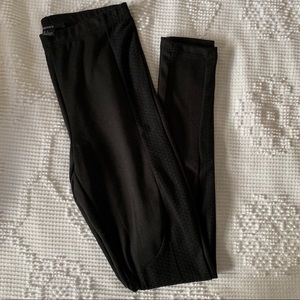Forever 21 cutout leggings NWOT